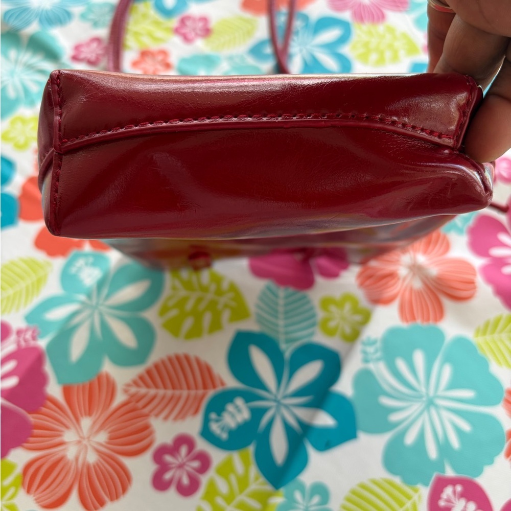Compact Red Crossbody Bag with Knot-Detail Strap - Picture 11 of 11